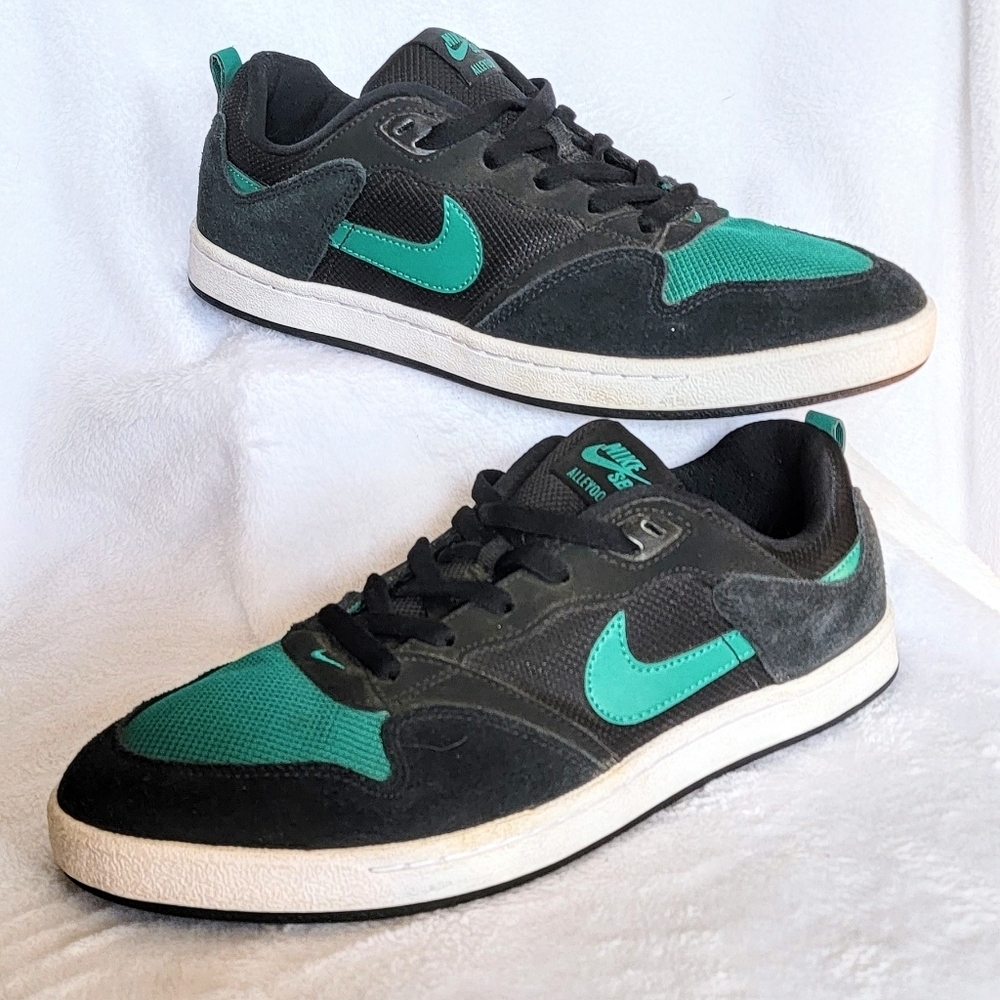 10.5 Nike Alleyoop CJ0882 007 Suede Foam Sole Black Green Street Style Casual